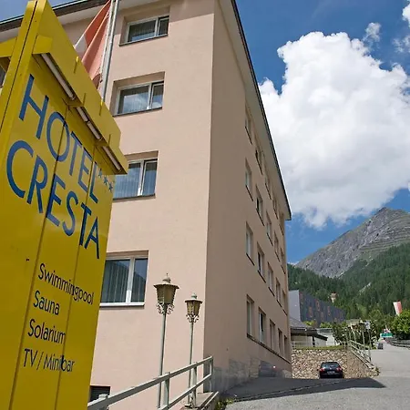 Hotel Cresta 3*